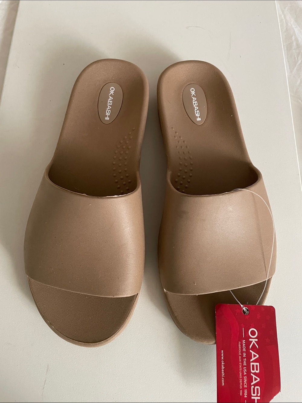 Okabashi Slip On Rubber Waterproof Sandals Slippers “Cruise” Tan NWT